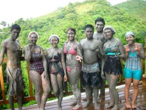 557099_536144943107971_1938199925_n